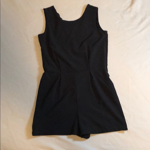Women’s black romper stretchy size XS - Picture 1 of 5